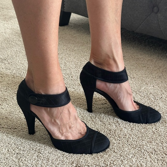 Authentic Chanel black satin heels with round toe and ankle button closure. - Picture 8 of 10